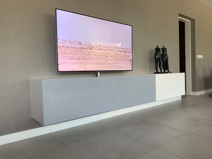 Geplaatst Ardeno tv meubel in een woonkamer