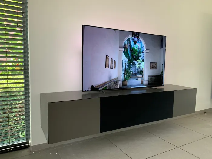 Geplaatst Ardeno tv meubel in een woonkamer