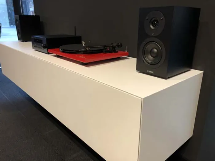 Geplaatst Ardeno tv meubel in een woonkamer