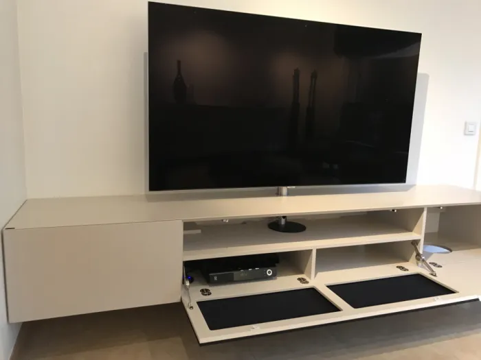 Geplaatst Ardeno tv meubel in een woonkamer